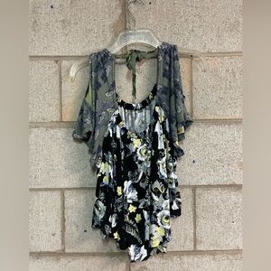 ✌️free people top✌️